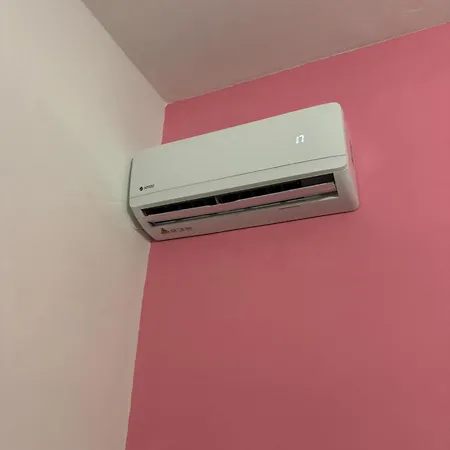 Affittacamere Shiva House *