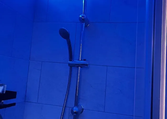 Shiva House Affittacamere *