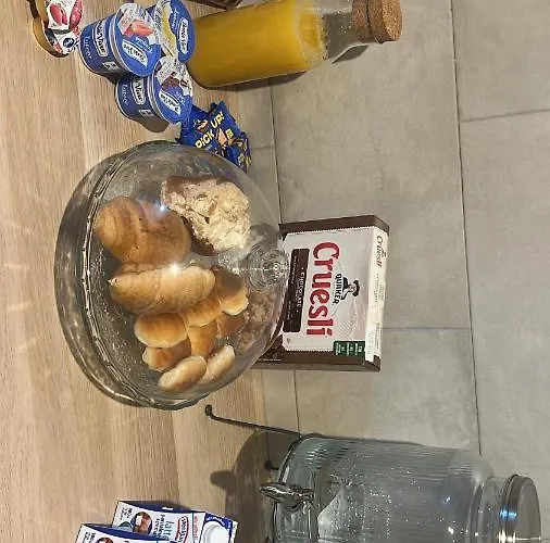 Shiva House Affittacamere *